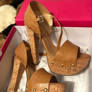 High Heeled Shoes Size 9